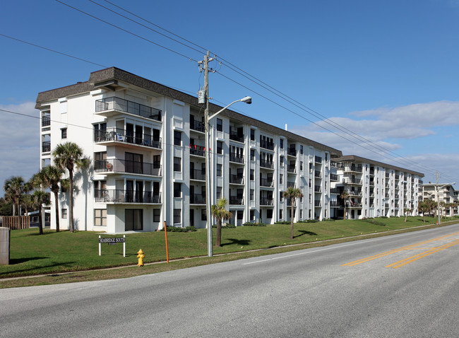 3100-3110 Ocean Shore Blvd in Ormond Beach, FL - Building Photo - Building Photo