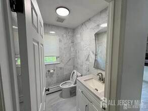 77 S Powder Mill Rd in Morris Plains, NJ - Building Photo - Building Photo