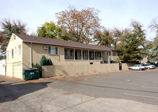 Central Park in Sacramento, CA - Building Photo - Building Photo