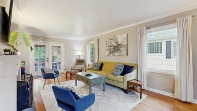 Cozy home with fenced yard and hot tub in  in Portland, OR - Building Photo - Building Photo