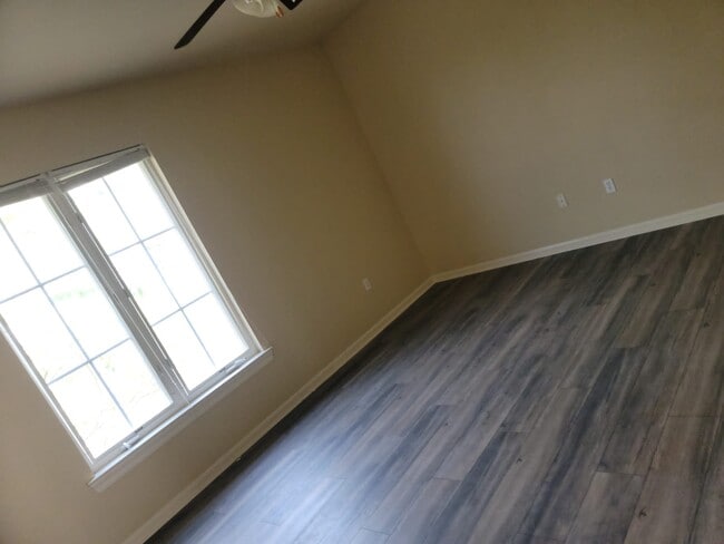 property at 2405 Brightside Dr