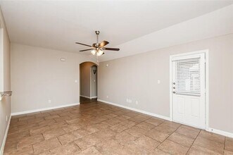 3425 Michelle Ridge Dr in Fort Worth, TX - Building Photo - Building Photo