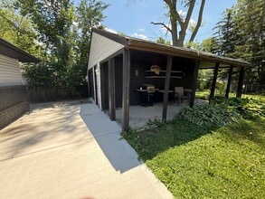 452 Indianwood Blvd in Park Forest, IL - Building Photo - Building Photo