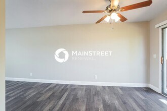 348 W 2400 S in Clearfield, UT - Building Photo - Building Photo