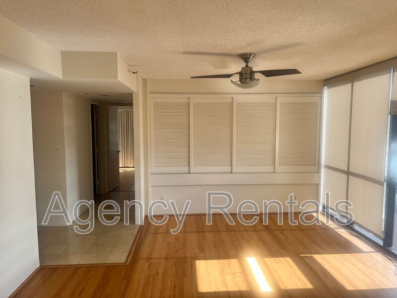 930 Kaheka St in Honolulu, HI - Building Photo