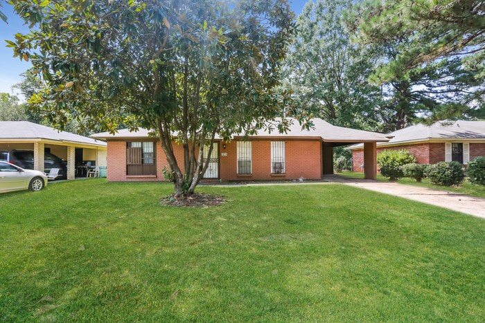 125 James Garfield Cir in Jackson, MS - Foto de edificio