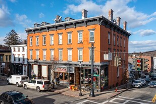 45-49 Main St in Tarrytown, NY - Building Photo