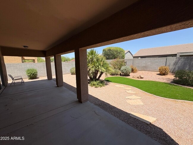 17848 W Acapulco Ln in Surprise, AZ - Building Photo - Building Photo