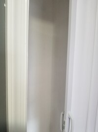 1203 W Cross St photo'