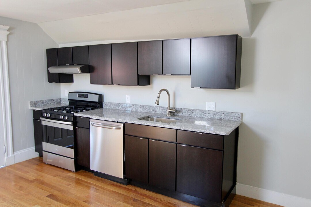508 Revere St in Revere, MA - Building Photo