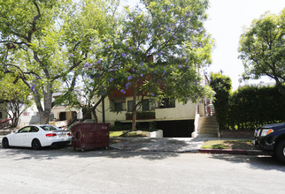 604-606 N Kenwood St in Glendale, CA - Building Photo - Building Photo