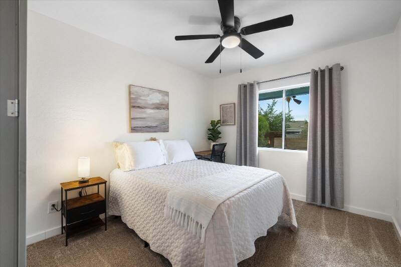 334 W Horseshoe Ave in Gilbert, AZ - Building Photo