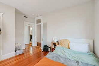 39 Chester St, Unit 2R in Boston, MA - Building Photo - Building Photo