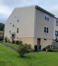 2156 Birch Dr in Lafayette Hill, PA - Building Photo - Building Photo
