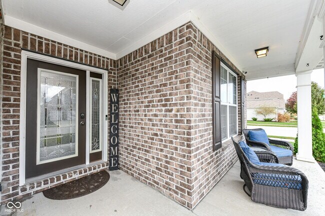 6252 Sugar Maple Dr in Zionsville, IN - Building Photo - Building Photo