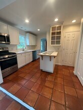 14 Circle Dr in Greenwich, CT - Foto de edificio - Building Photo