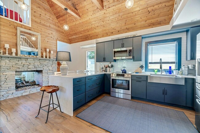 property at 2315 Mill Ln