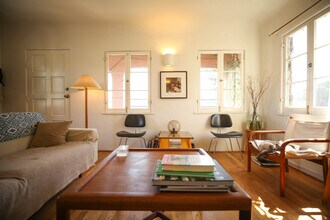 941 N. Vendome St. in Los Angeles, CA - Building Photo - Building Photo