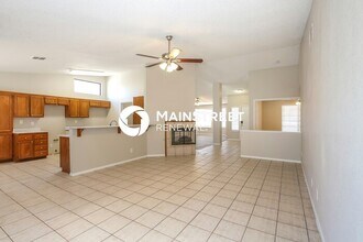 6236 W Barkstone Ave in Las Vegas, NV - Building Photo - Building Photo