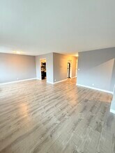 846 Massachusetts Ave in Arlington, MA - Building Photo - Building Photo