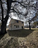 118 Little John St in Gun Barrel City, TX - Building Photo