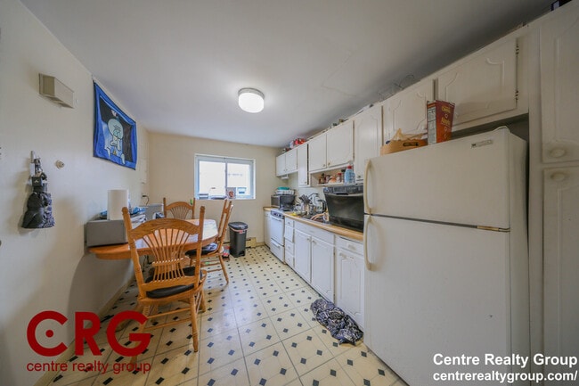 66 Bryon Rd, Unit 4, Unit 4