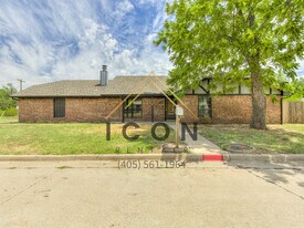 1912 N Gleason Ave in Bethany, OK - Building Photo