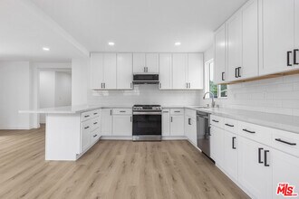 1613 W 209th St in Torrance, CA - Building Photo - Building Photo