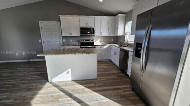 4868 SW 131st Pl in Ocala, FL - Building Photo - Building Photo