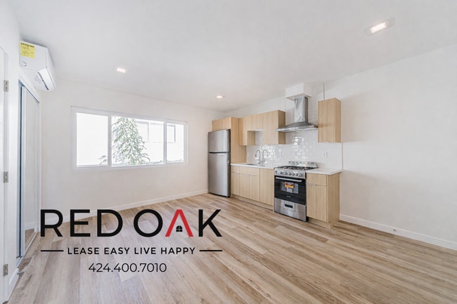 property at 6626 Darby Ave