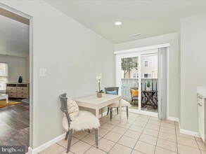 11349 Appledowre Way in Germantown, MD - Building Photo - Building Photo