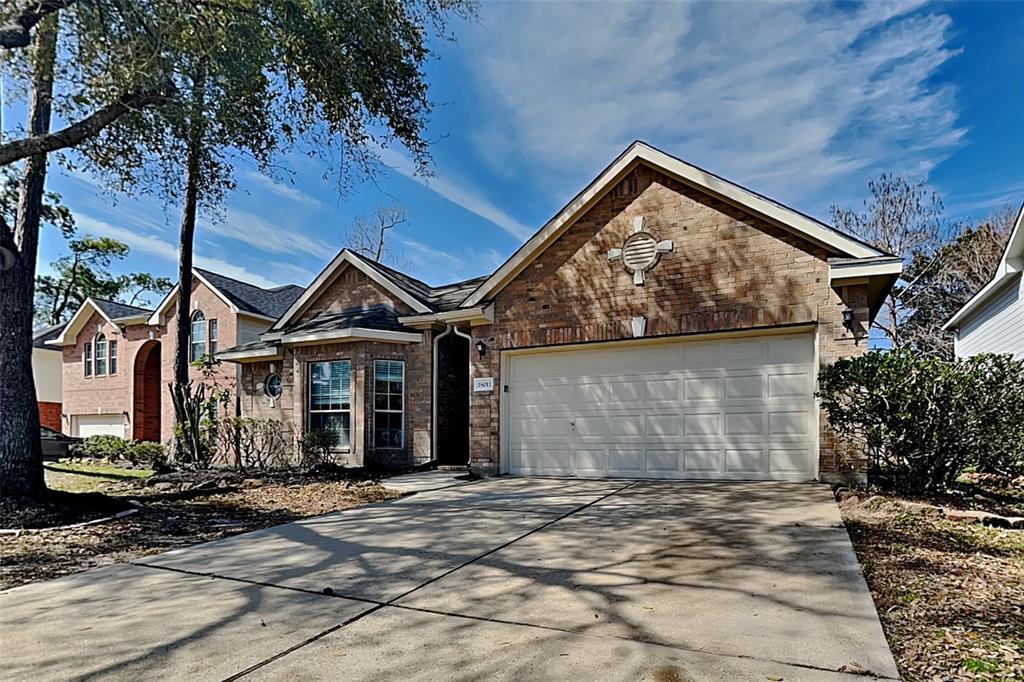 18011 Cabin Green Ct in Humble, TX - Building Photo