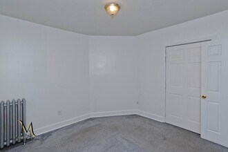 98-100-100 Prospect St in Springfield, MA - Foto de edificio - Building Photo