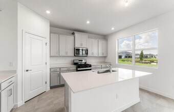 14408 Ellison Dr in St Lucie West, FL - Building Photo - Building Photo