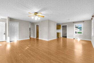 209 McCoy Ave in Cove City, NC - Building Photo - Building Photo