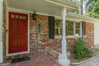 427 Peyton Rd SW in Atlanta, GA - Building Photo - Building Photo