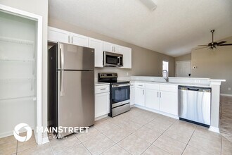 1639 Ridge Pointe Dr in Orlando, FL - Building Photo - Building Photo