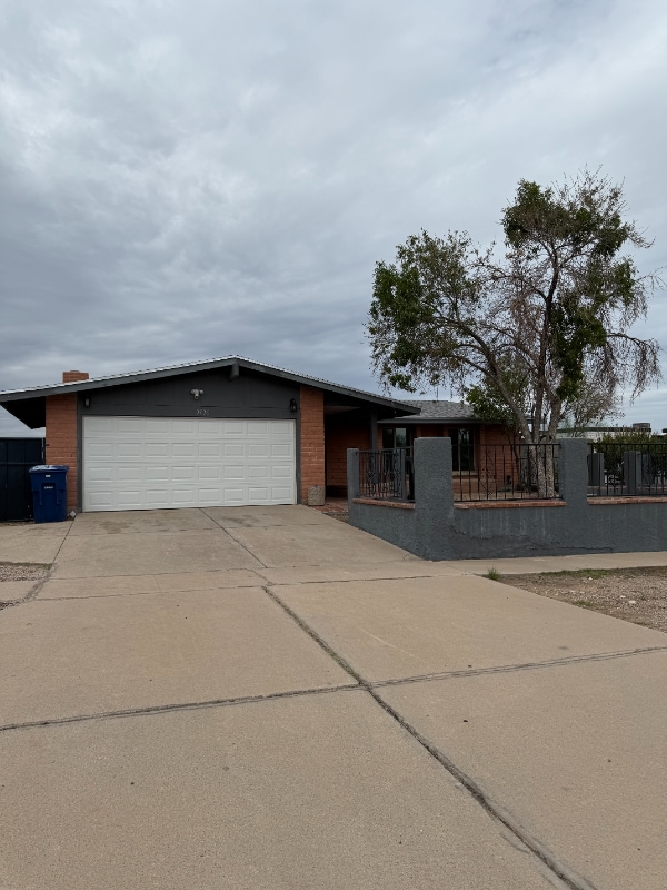 property at 3730 S Sarnoff Dr