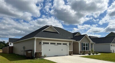 629 Indigo Johnston Dr in Jacksonville, NC - Building Photo - Building Photo