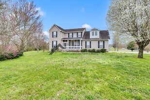 3848 Kedron Rd in Spring Hill, TN - Building Photo