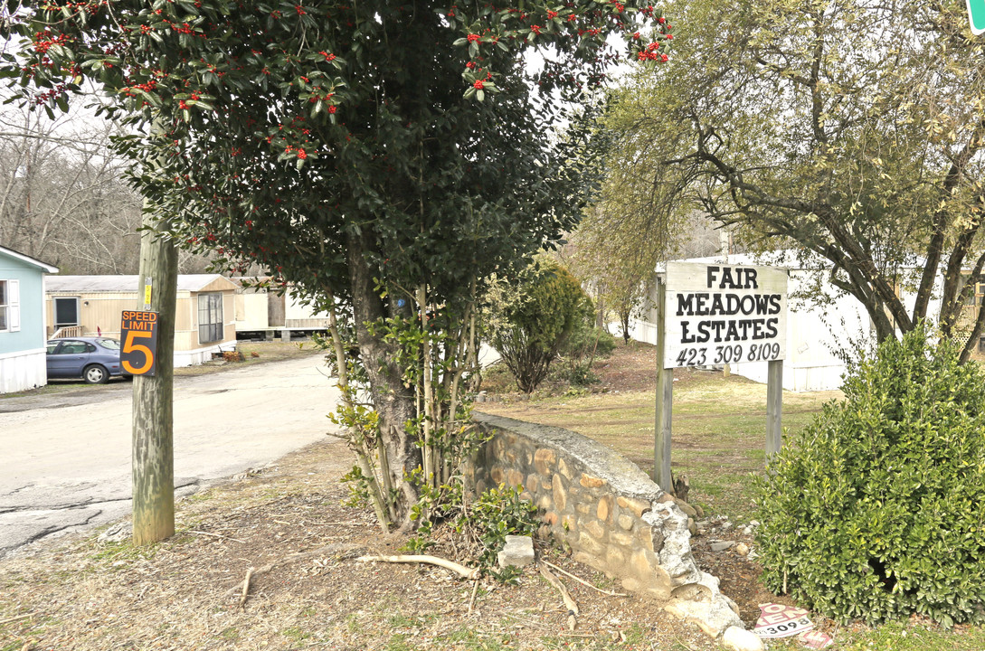 Fair Meadows Mobile Home Park in Hixson, TN - Foto de edificio