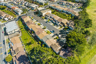 West Ridge in Daly City, CA - Building Photo - Building Photo