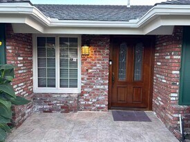 848 E Northridge Ave in Glendora, CA - Building Photo