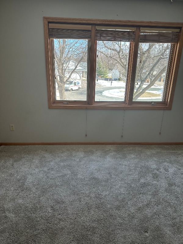 14826 Oakcrest Cir in Savage, MN - Building Photo - Building Photo