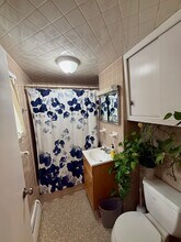 56 Lincoln Rd in Newton, MA - Building Photo - Building Photo