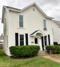 1229 5th Ave in Eau Claire, WI - Building Photo