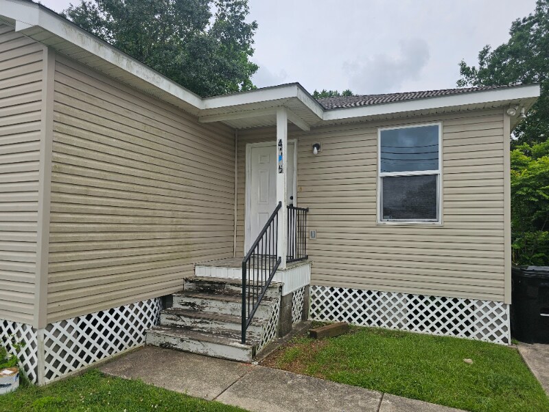 4416 Rhodes Dr in New Orleans, LA - Building Photo