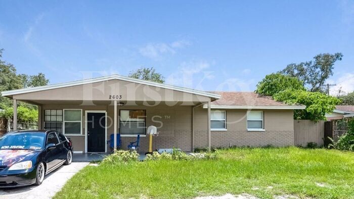 2603 E 110th Ave in Tampa, FL - Building Photo
