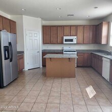 10872 S 175th Dr in Goodyear, AZ - Building Photo - Building Photo