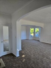 931 E St in Centralia, WA - Building Photo - Building Photo